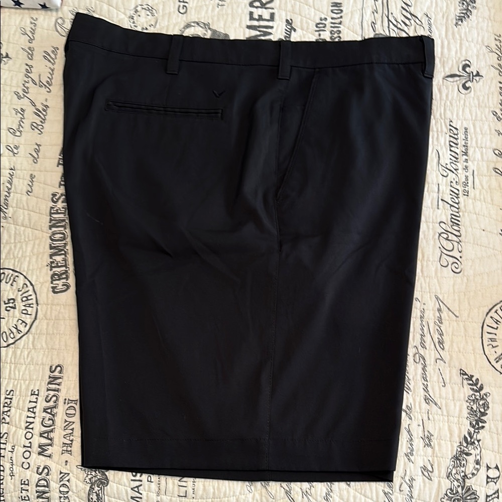 Callaway men’s golf shorts. Size 40